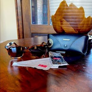 Ray-Ban classic Wayfair unisex